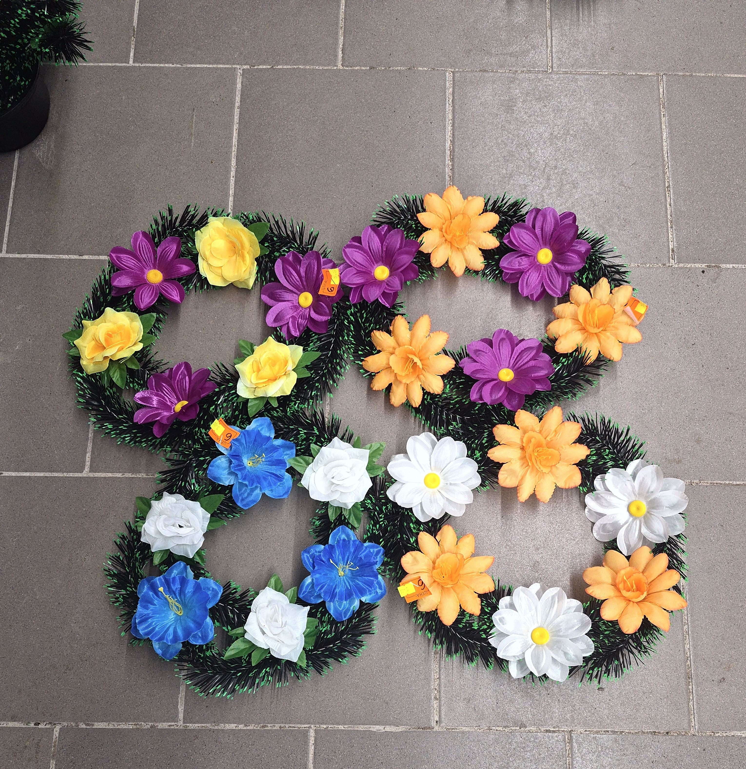 Венки одиночные д 35 см в ассортименте арт:2391