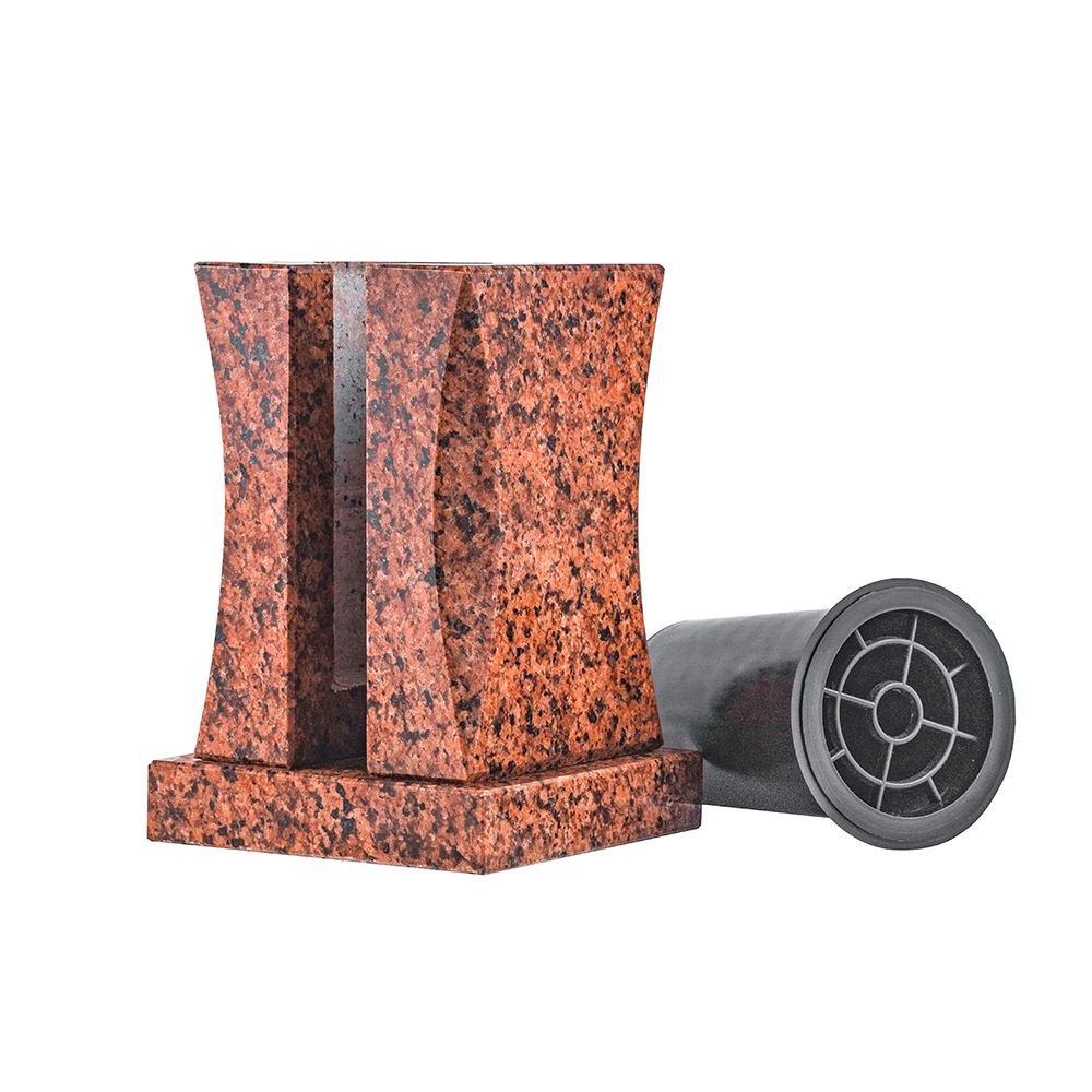 талия лезник.jpg