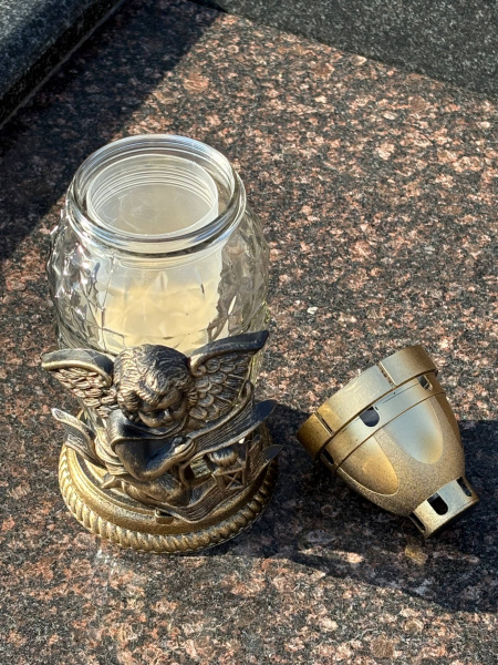 Лампада неугасаемая стеклянная свеча-вкладыш, c накладкой ангел (20,5*8 см, пластик стекло, конус, цвет бронза) упаковка12 шт. арт:2972