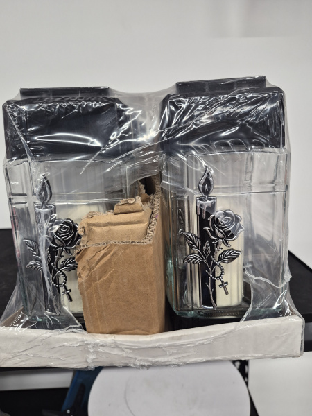 Лампада стеклянная Роза Свеча Znicz (24*10,5*8,5, корпус прямоугольный, колба плоское стекло, пластик черный, Роза, Свеча, цвет серебро, в упаковке 6 шт.) арт:2570