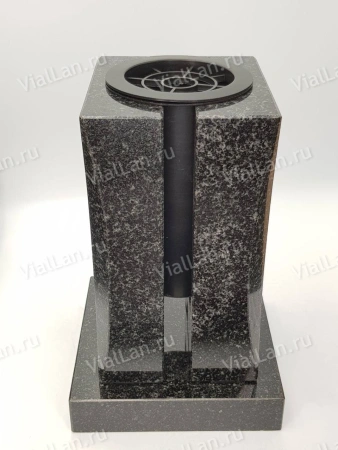 Ваза Талия (23*15*15, гранит Габро, с вкладышем, Карелия) арт:1326