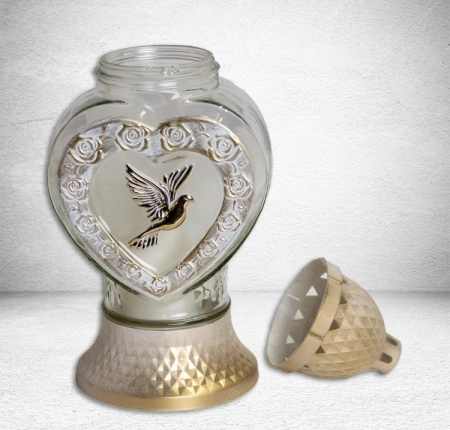 Лампада стеклянная Сердце белый Голубь золото (размер 28х11, корпус Сердце, колба прозрачное стекло, пластик белый, голубь белый, в упаковке 6 шт.) арт:2573