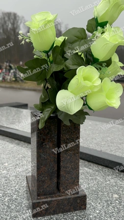 Ваза ПРЯМАЯ (23*15, гранит Дымовский) арт:1639