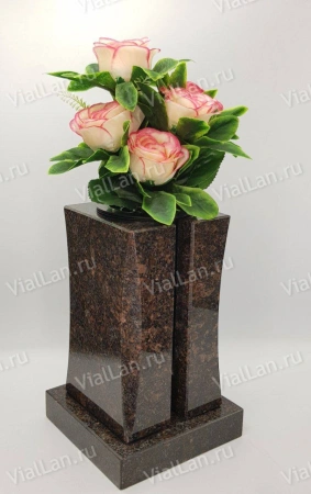 Ваза Талия (23*15*15, гранит Дымовский, с вкладышем) арт:2072