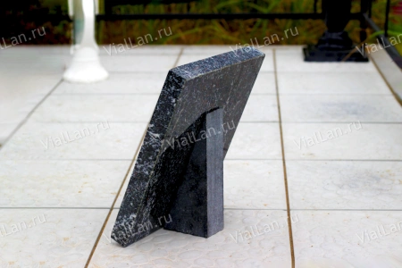 Рамка Гранитная (Квадрат, Гранит Айс-Тундра, 26*32, медальон 18*24) арт:1788